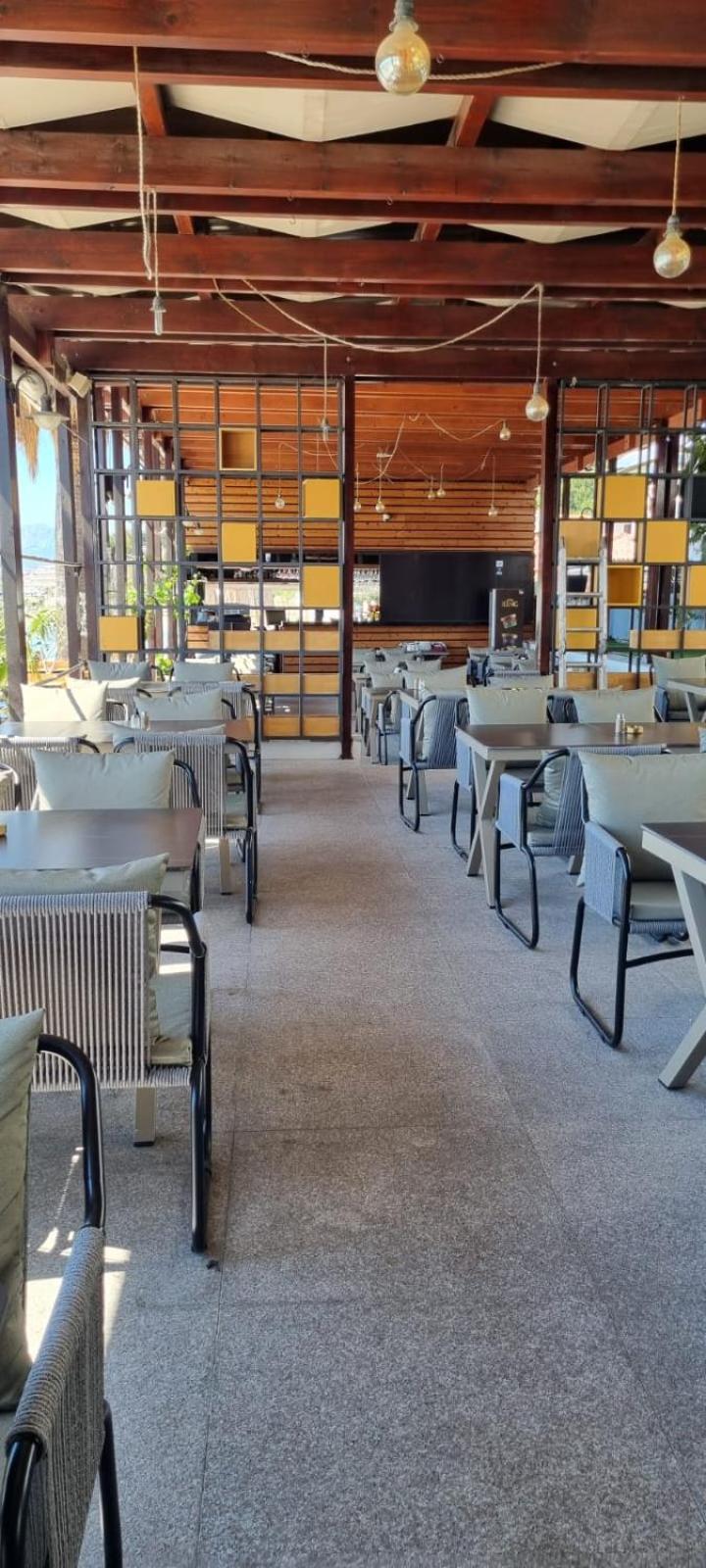 Hotel Jona โปดสตรานา ภายนอก รูปภาพ